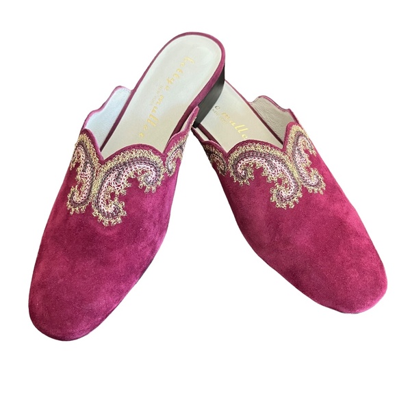 Bettye Muller Fortune Red Embroidered Leather Suede Slide-In Mules Size 7.5 EUC - Picture 1 of 8